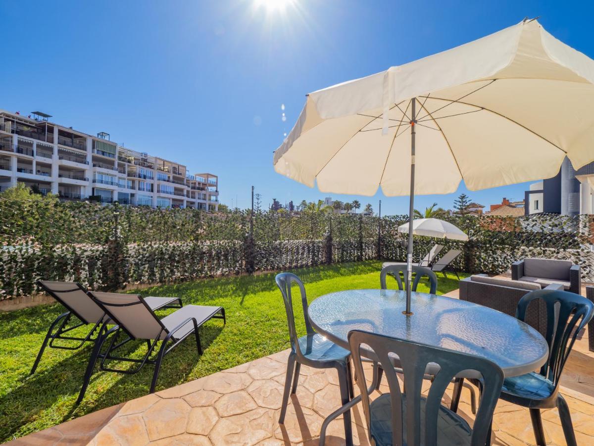 Cubo'S Hostal William'S Sunny 5 With Breakfast Торре-де-Бенагальбон Экстерьер фото